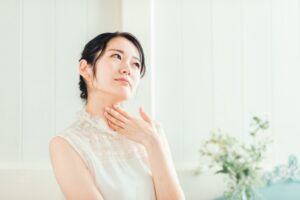 慢性上咽頭炎による５年以上続いた痰のようなモノのへばりつきに漢方薬が効いた症例